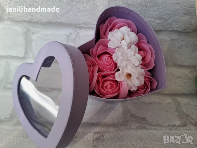 Мини сърца,кутия,рози,подарък, снимка 5 - Подаръци за жени - 53797201