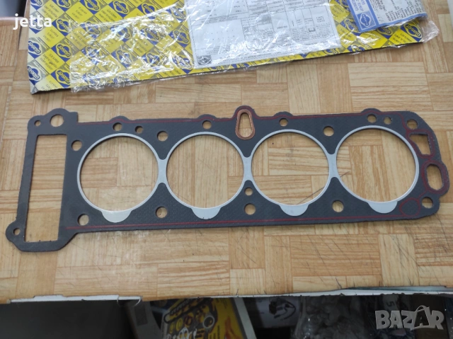 Гарнитура за глава Опел 2.3TD Фронтера А, Омега, Рекорд, Сенатор, снимка 3 - Части - 54229652