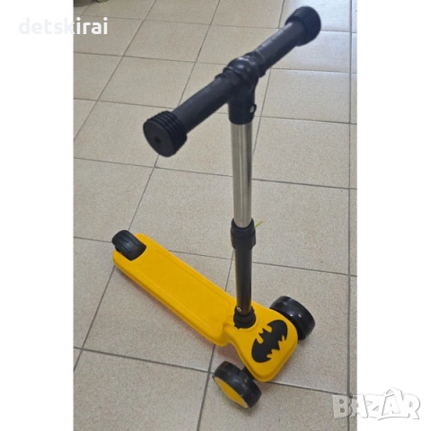 сгъваема тротинетка Батман, снимка 2 - Скутери и тротинетки - 54056385