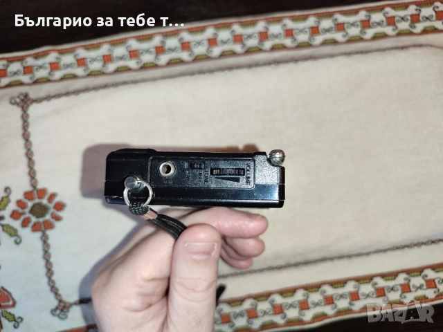 Използвано радио Panasonic RF-B10 FM/SW/MW World Radio., снимка 6 - Радиокасетофони, транзистори - 54117399