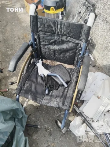 инвалидна количка асистент с малки колела, снимка 7 - Инвалидни колички - 50024460