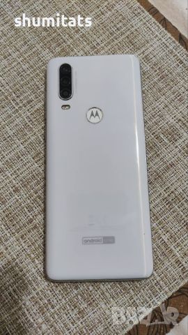 Motorola One action 4gb/128gb счупен дисплей запазена