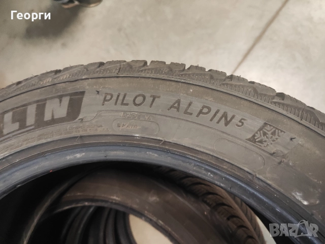 4бр.зимни гуми 245/45/18 Michelin, снимка 5 - Гуми и джанти - 52736399