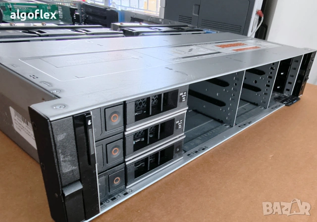 Сървър Dell R740XD 12LFF + 4SFF 2*Xeon Gold 6230 64GB