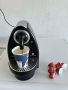 Nespresso кафе машина с капсули 
