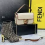 Дамска раница Fendi - Налични различни модели Код D1487, снимка 5