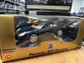 Нова метална колекционерска количка модел PORSCHE 996 1998г. 1:18, снимка 8