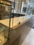 Професионално търговско обзавеждане – П-образен бар/плот с темперирано стъкло и HACCP работна маса, снимка 2