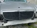 Маска преден капак Мерцедес Е класа W211 E class решетка броня, снимка 1