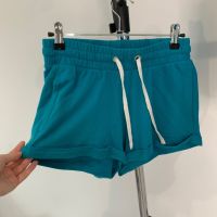 Къси панталони в размер XXS XS S, снимка 2 - Къси панталони и бермуди - 45656043