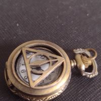 Мини джобен часовник красива орнаментика перфектно състояние 44911, снимка 8 - Джобни - 45382276