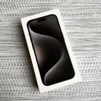 НЕРАЗПЕЧАТАН❗️256гб❗️ iPhone 15 Pro ❗️Лизинг от 84лв/м ❗️Black Titanium ГАРАНЦИЯ❗️ черен, снимка 1 - Apple iPhone - 45526521
