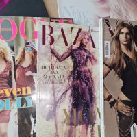 Списания Vogue , снимка 1 - Списания и комикси - 45603678