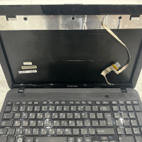 Лаптоп Toshiba SATELLiTE C855-1UK цял за части, снимка 3 - Части за лаптопи - 44960647