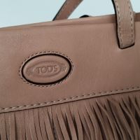 Tod's кожена чанта Оригинал, снимка 6 - Чанти - 45855656