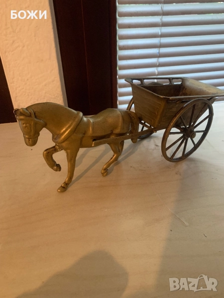 Декоративна месингова карета с конска тяга, 20-те години на 20-ти век, снимка 1