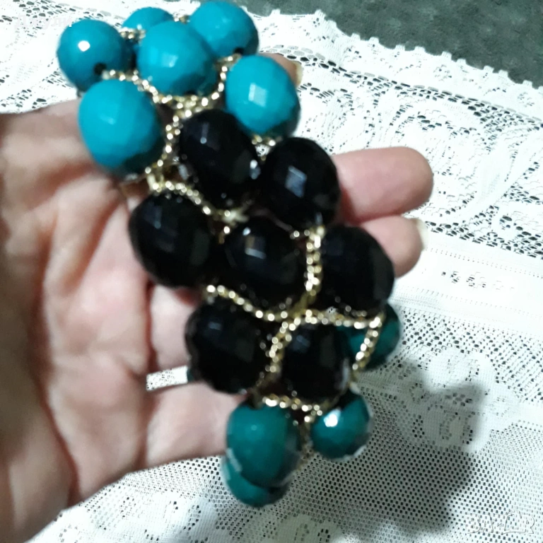 Гривна с камъни , снимка 1