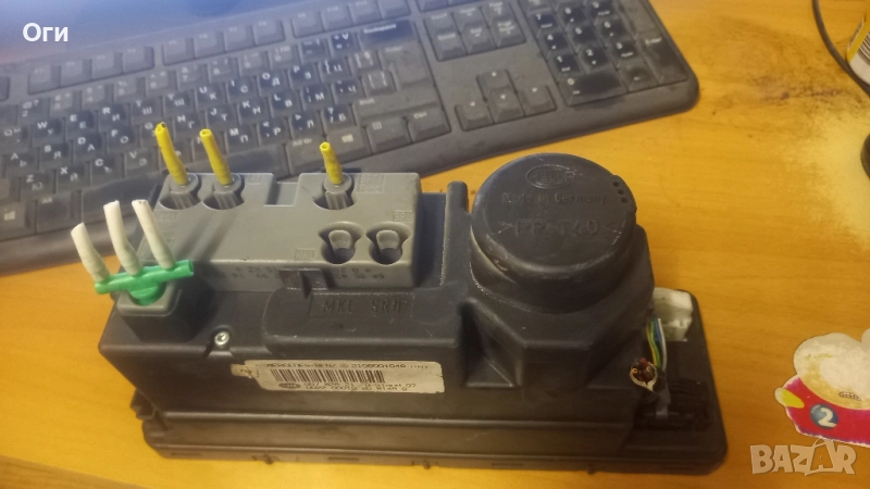 Помпа централно заключване за Мерцедес С208 2108001048, снимка 1