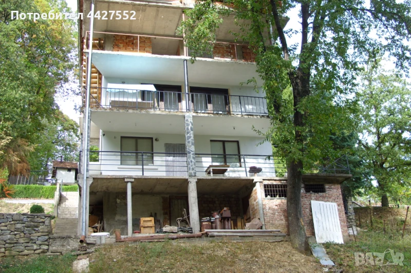 Продавам вила, снимка 1