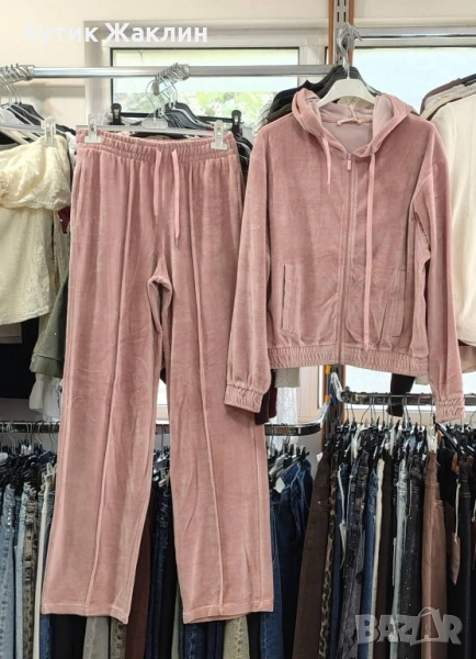 Дамски комплект , снимка 1