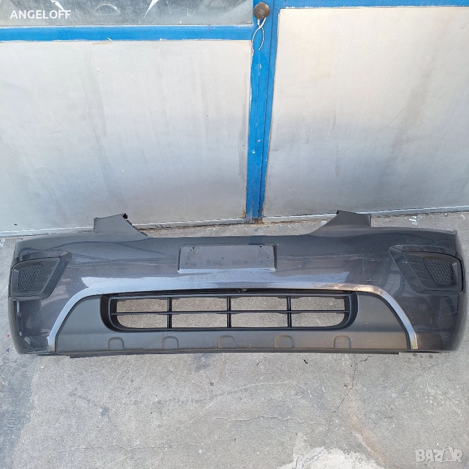 Предна броня Kia Careens 2009 , снимка 1