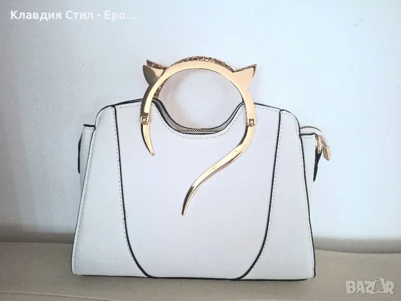 🎀 Стилна дамска чанта с красив дизайн, снимка 1