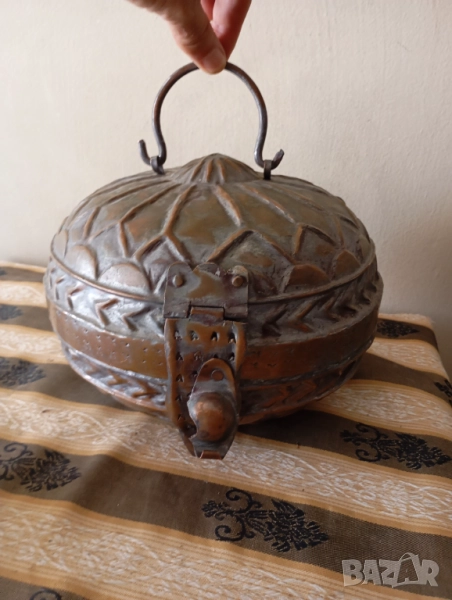 Стара кутия,съд, снимка 1