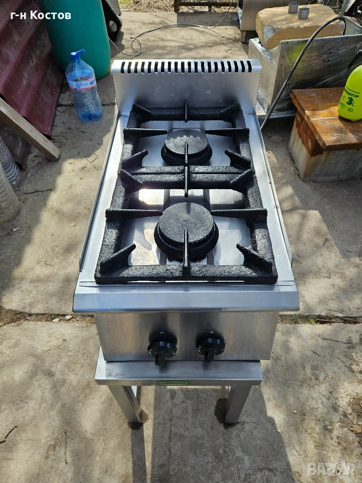 Газов Котлон 2-ка. Настолен със Защита СЕ Пилотен Пламък със Стойка Масичка Отдолу , снимка 1