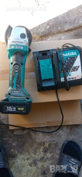 Шлайф на батерия Makita BGA 452, снимка 1