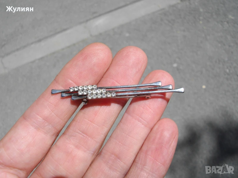 СТАРА ПОСРЕБРЕНА БРОШКА , снимка 1