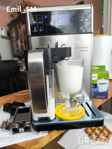 Кафеавтомат Saeco GranBaristo Avanti - модел HD 8977, снимка 3 - Кафемашини - 51652273