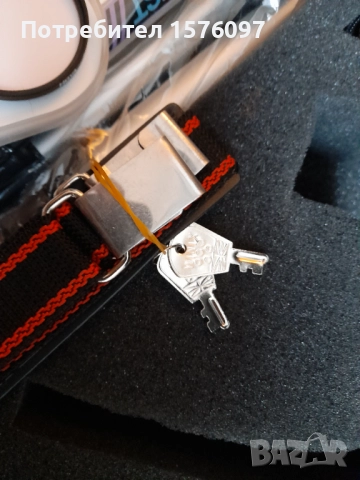 Куфар с фотоапарат Yashica 200 с обектив Yashica 35-70mm f/3.3-4.5 Macro, снимка 9 - Фотоапарати - 52730836