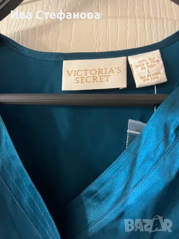 Victoria s Secret нова роба тип халат кимоно  с етикета сатен сатенено  тюркоазено зелен цвят, снимка 2 - Нощници - 50096146
