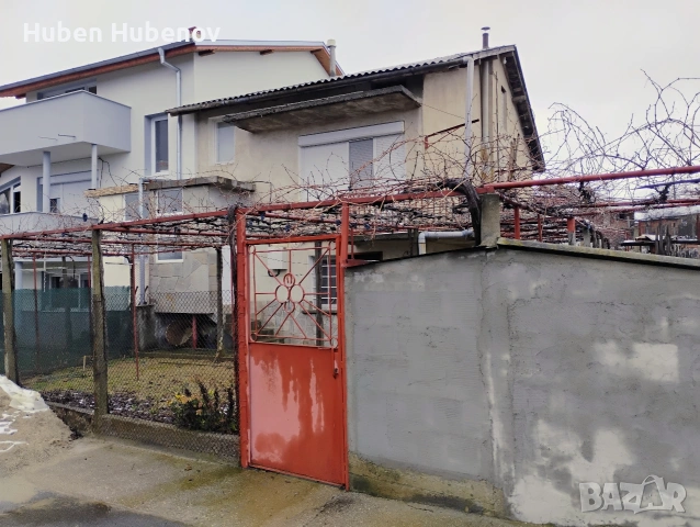 Продавам къща в гр.Крумовград село Каменка 