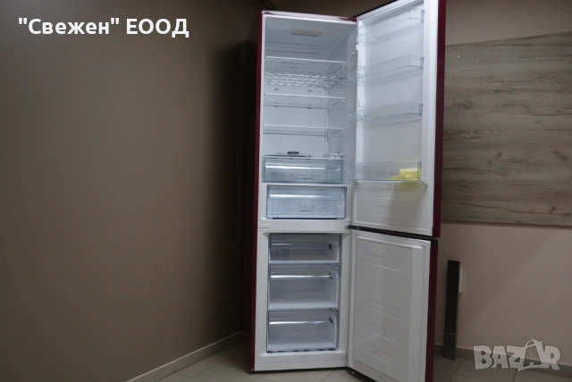 Червен хладилник с фризер GORENJE NK89C0DR NoFrost, MultiFlow, снимка 2 - Хладилници - 53334246