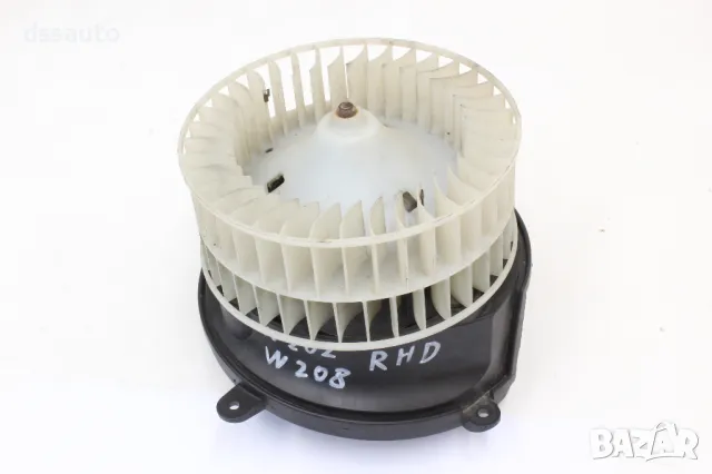 Вентилатор парно Mercedes W202 W208 Десен волан A2028209242 BEHR 656910P