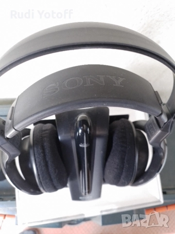 Безжични слушалки Sony TMR RF850R,MDR RF 820R, снимка 2 - Слушалки и портативни колонки - 51910336