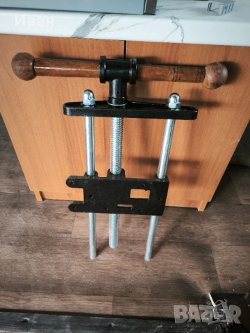 Менгеме за тезгях