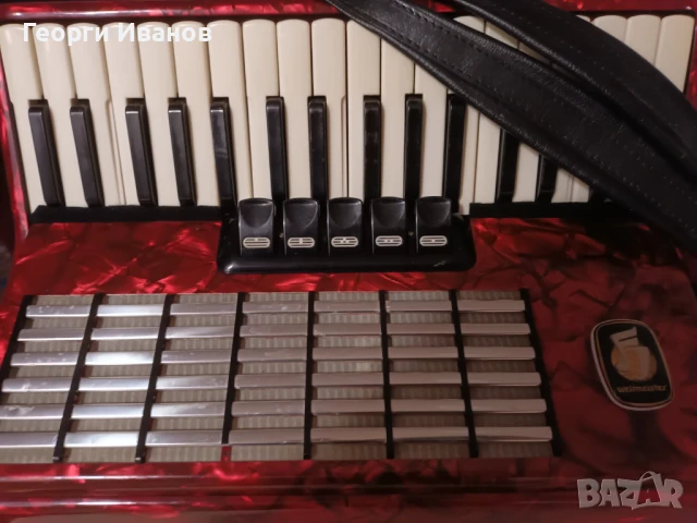 Продавам Акордеон Велтмайстер Стела 60 Баса в отлично състояние, снимка 4 - Акордеони - 51106324