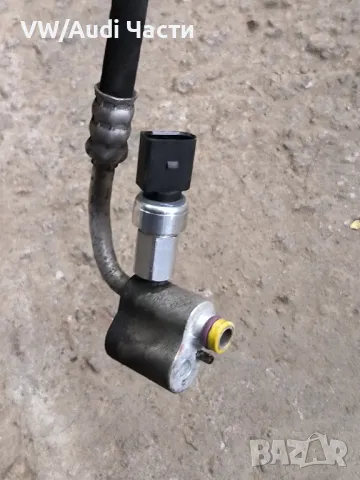 Тръбичка маркуч климатик за Голф 5 Ауди А3 Пасат VW Golf 5 Audi A3 8P Passat Touran 1K0820741Q, снимка 3 - Части - 50328850