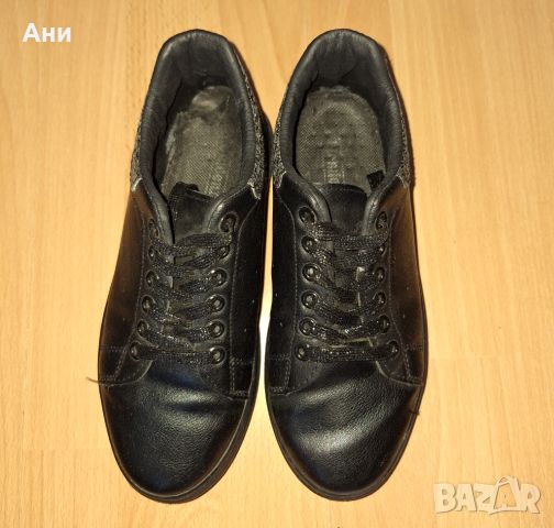 Tendenz черни сникърси с блестящи връзки , снимка 9 - Дамски ежедневни обувки - 46413222