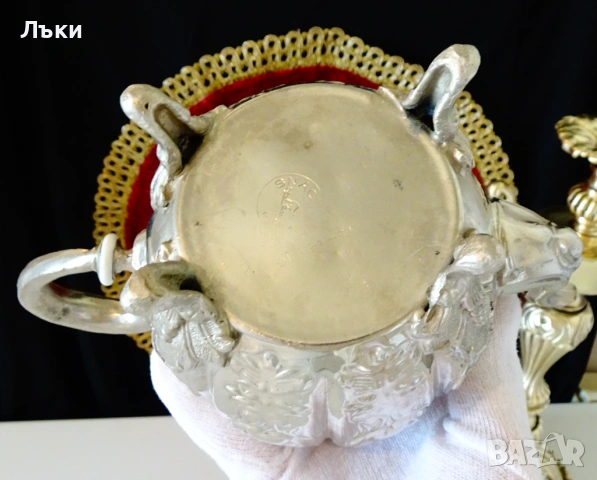 Посребрен меден чайник,кана,ковани орнаменти Шефилд,печат. , снимка 11 - Антикварни и старинни предмети - 54271452