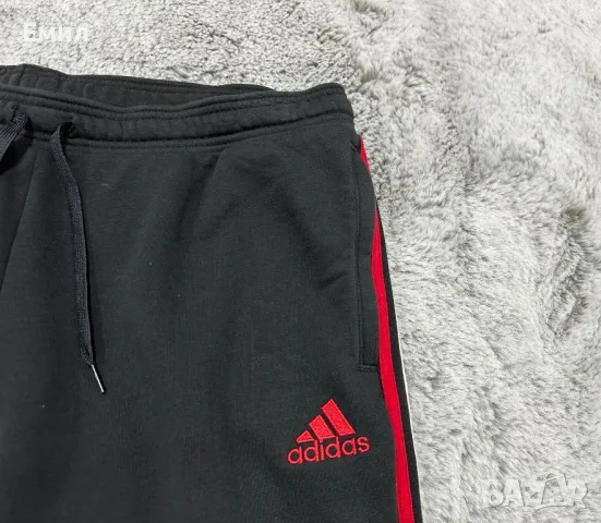 Оригинално долнище Adidas x Manchester United, Размер 2XL, снимка 4 - Спортни дрехи, екипи - 48477966