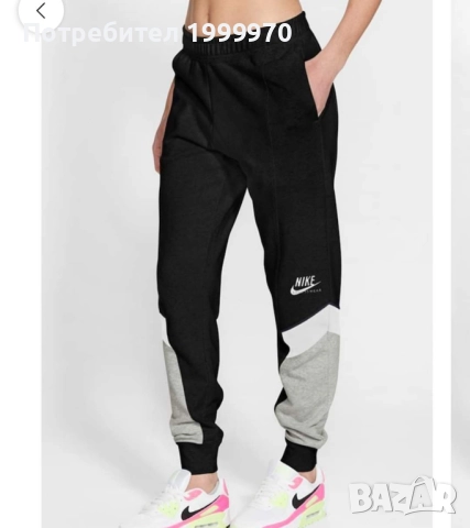 Оригинално долнище Найк