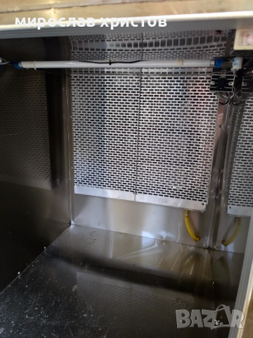 Хладилна витрина , снимка 2 - Витрини - 51503715