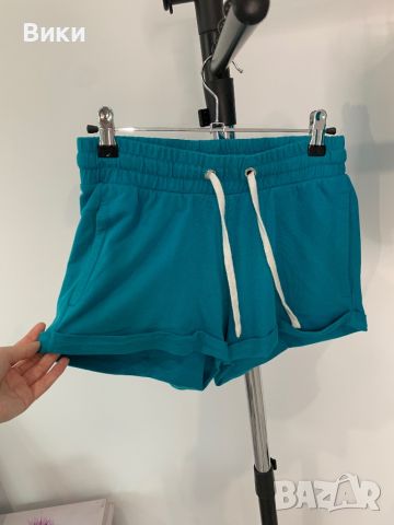 Къси панталони в размер XXS XS S, снимка 2 - Къси панталони и бермуди - 45656043