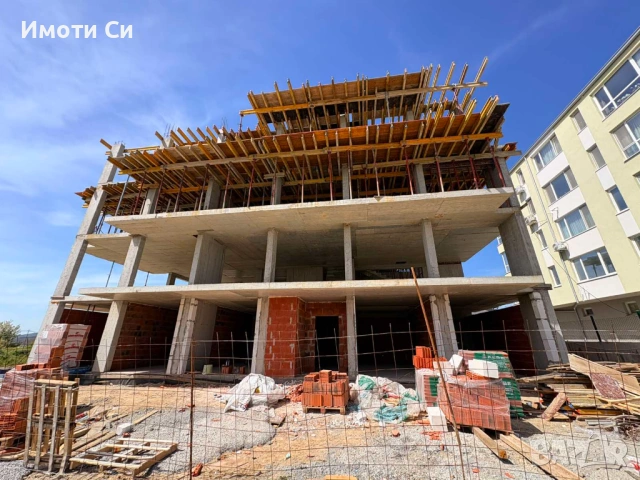 Тристаен апартамент, снимка 3 - Апартаменти - 54253183