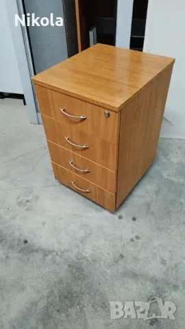 Шкафче за бюро на колела - контейнери със заключване 46/40/66см, снимка 1