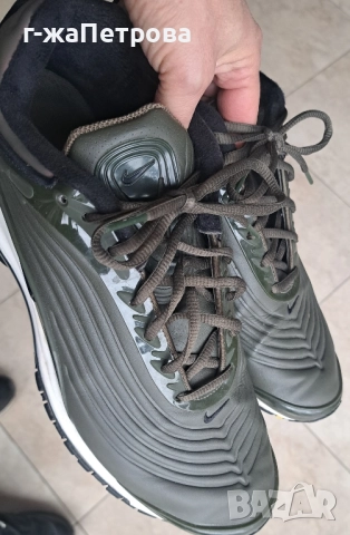 маратонки Nike