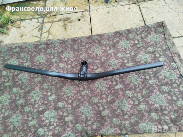 Кормило 31.8 с лапа за стержен 28.6 за велосипед колело 